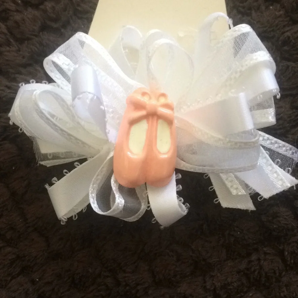 FINAL MARKDOWN GIRLS ballerina barrette